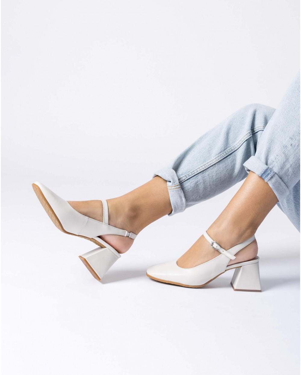 Wonders-Tacones-Zapatos destalonados JANE Blancos